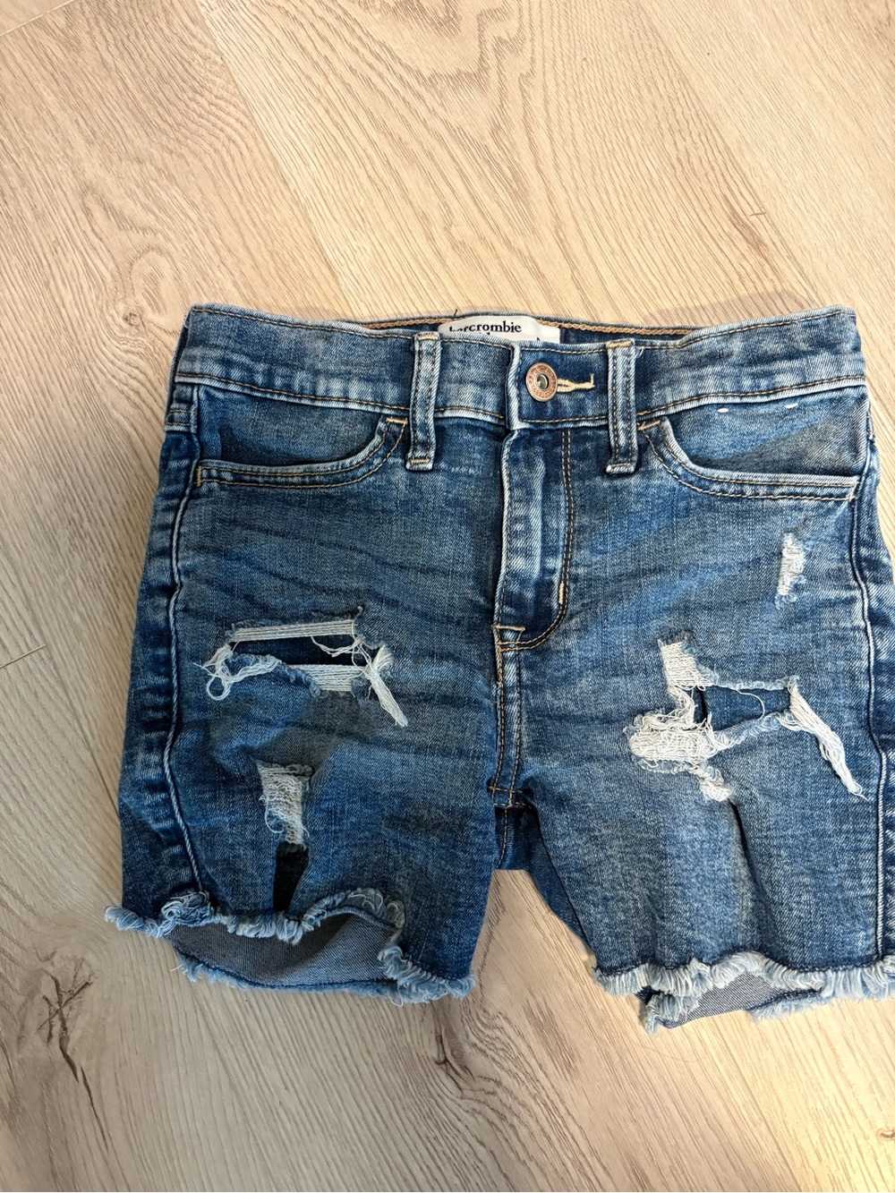 abercrombie kids Girls 9/10 Distressed Denim Jean Shorts in Blue